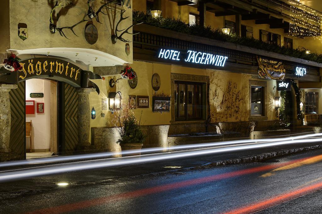 Jaegerwirt Hotel Kitzbühel Exterior foto